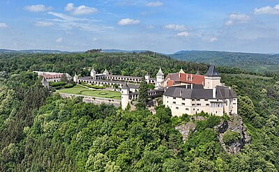 Danube valley day tour