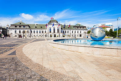 "Bratislava in depth" day tour