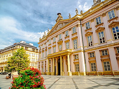 "Bratislava in depth" day tour